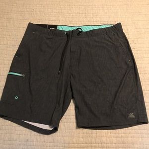 NEW Zeroxposur Blk Graph XX-L swim shorts